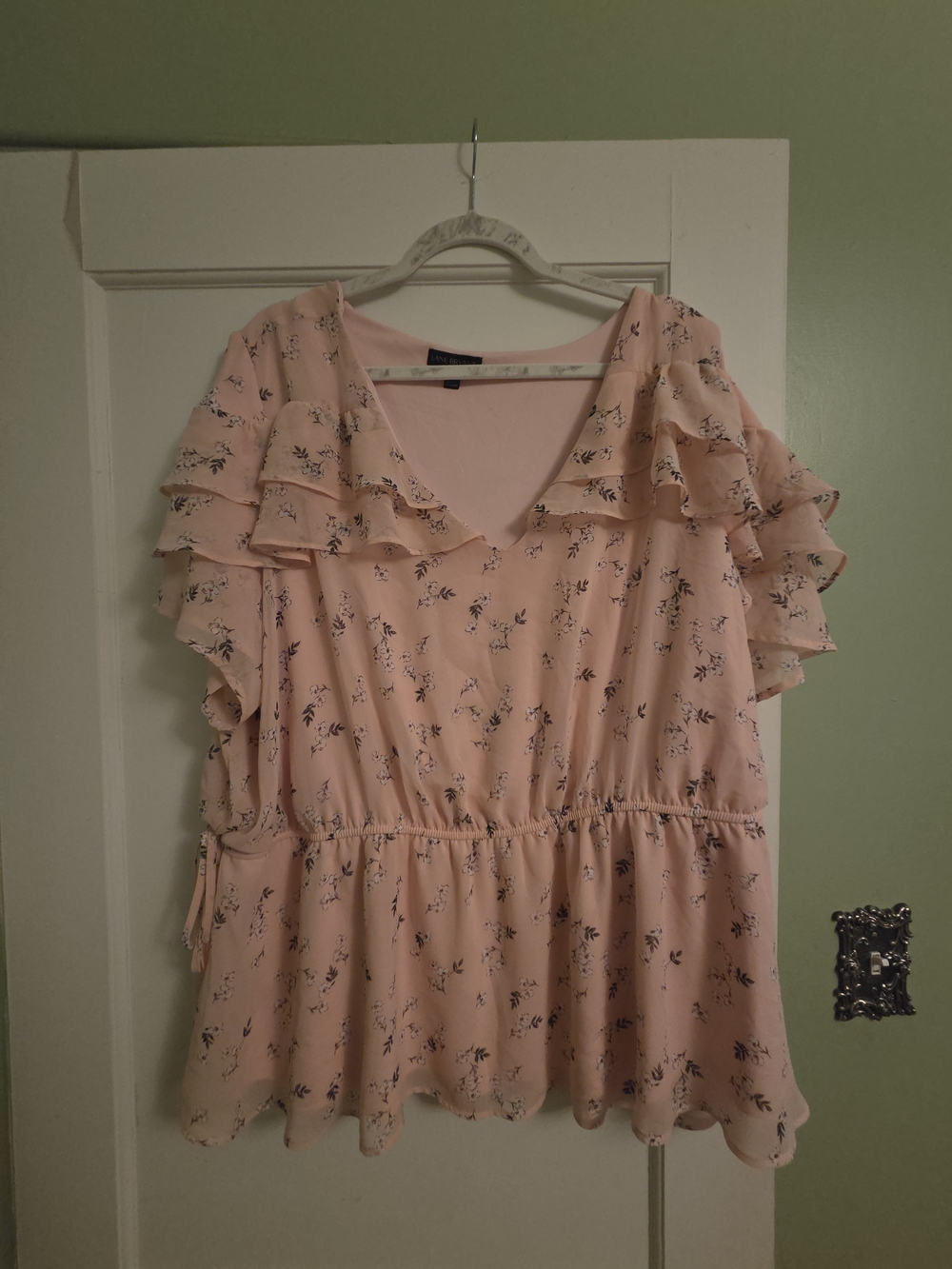 Lane Bryant Pink Floral Ruffle Peplum Blouse